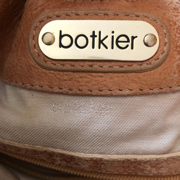 BOTKIER Camel Tan Metallic Suede Leather Crescent Hobo Boho Handbag Bag Purse - Picture 14 of 17